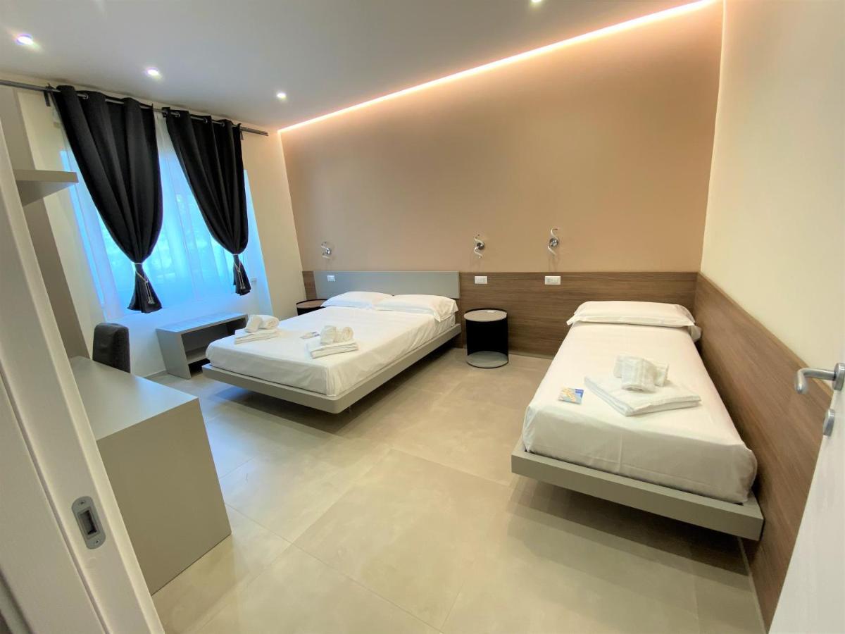 Levante Apartment And Room 巴里 外观 照片