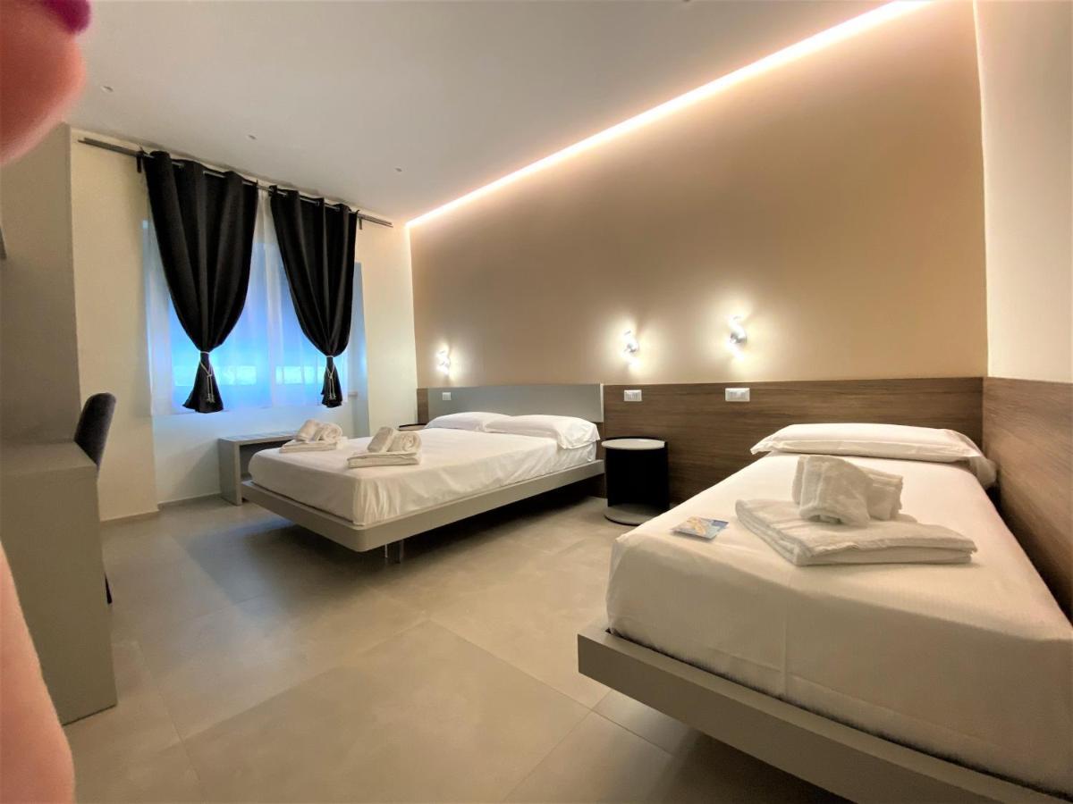 Levante Apartment And Room 巴里 外观 照片