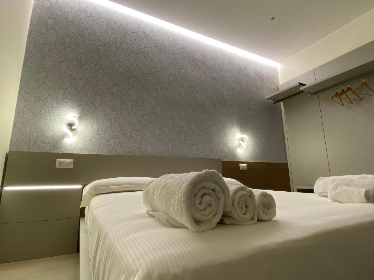 Levante Apartment And Room 巴里 外观 照片