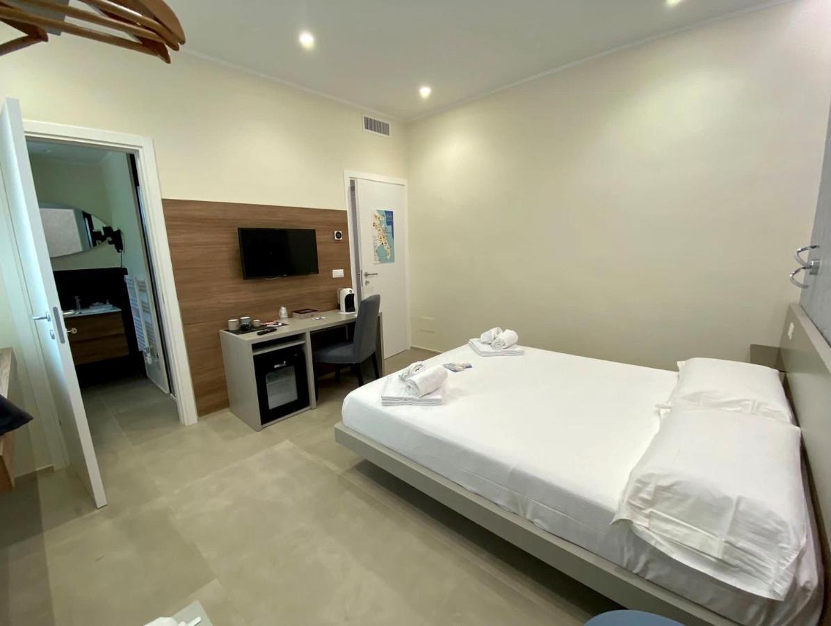 Levante Apartment And Room 巴里 外观 照片