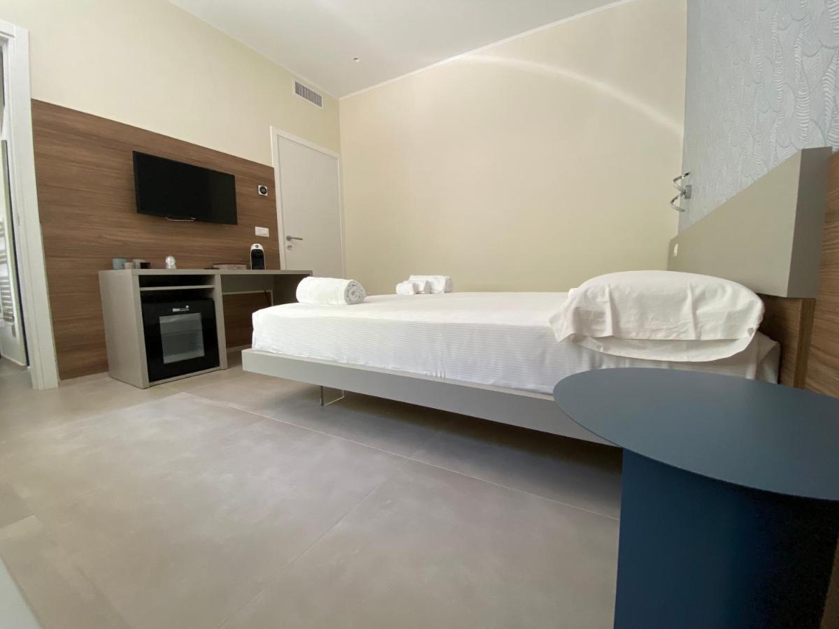 Levante Apartment And Room 巴里 外观 照片