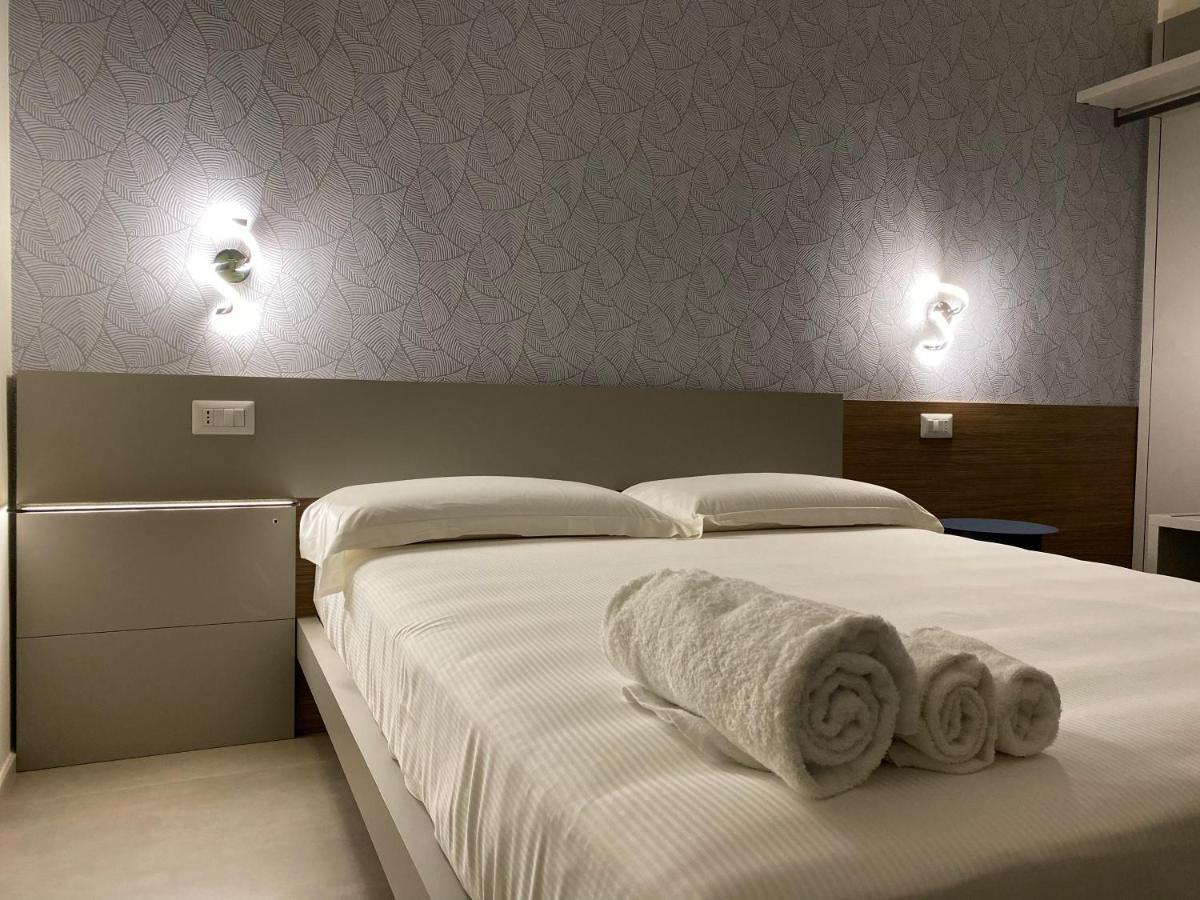 Levante Apartment And Room 巴里 外观 照片